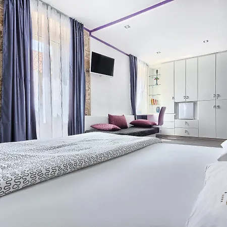 Luxury Ana 3 In The Heart Of Apartment Split